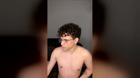 Snapshot of founddeliciousy chatting on March 17, 2026, 8:06 am greetings goal is edge and cumshot with 300 18 new bigcock twink online show from March 17, 2026, 8:06 am