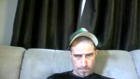 fouraide42 online show from March 2, 2025, 9:11 pm