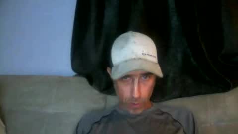 Snapshot of fouraide42 chatting on June 9, 2026, 4:57 am fouraide42 online show from June 9, 2026, 4:57 am
