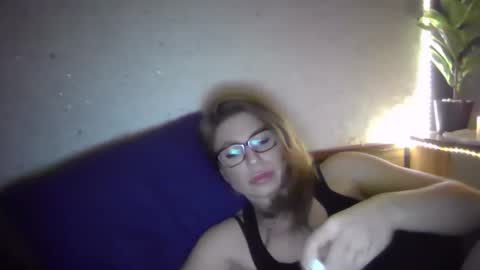 Snapshot of fox_red_lady7 chatting on January 27, 2025, 6:52 pm fox_red_lady7 online show from January 27, 2025, 6:52 pm