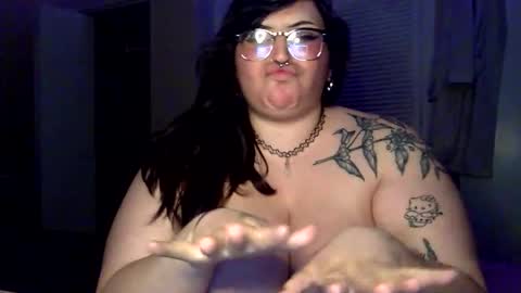 foxdarling96 online show from March 15, 2026, 12:38 am