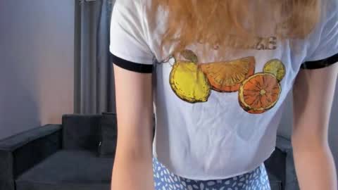 Snapshot of foxfever chatting on November 10, 2025, 6:34 am Lily online show from November 10, 2025, 6:34 am