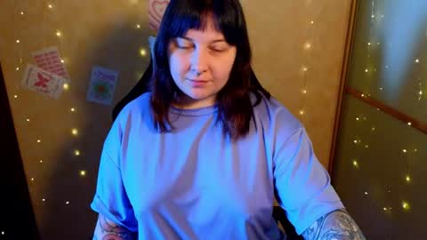 Snapshot of foxgirlandmerguis chatting on June 11, 2026, 8:01 am Belinda online show from June 11, 2026, 8:01 am