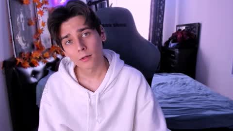 Foxicfu online show from December 22, 2025, 8:55 am