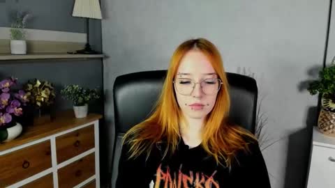 Sonya online show from May 15, 2026, 5:58 am