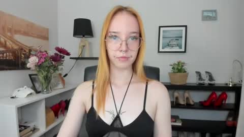 Sonya online show from July 16, 2026, 5:35 am