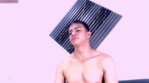 Snapshot of foxter_ chatting on December 17, 2025, 3:56 am Foxter online show from December 17, 2025, 3:56 am