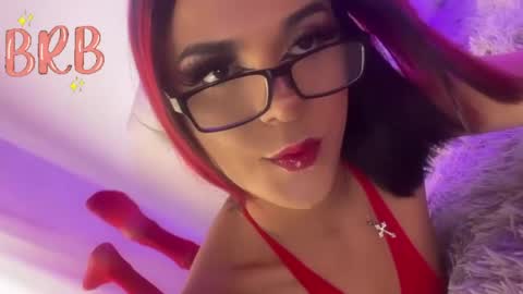 Santi  online show from May 15, 2026, 10:22 am