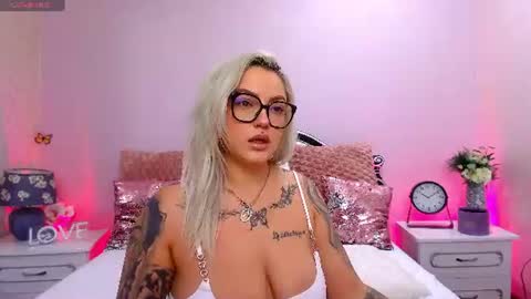 Clarise online show from July 22, 2026, 6:11 pm