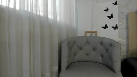 Foxy online show from February 25, 2025, 10:39 pm