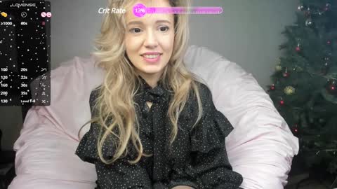 Snapshot of foxy_blond chatting on December 27, 2024, 9:39 am Foxy online show from December 27, 2024, 9:39 am