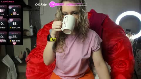 Snapshot of foxy_blond chatting on January 21, 2025, 9:24 am Foxy online show from January 21, 2025, 9:24 am