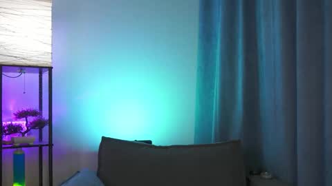 Snapshot of foxy_cute4you chatting on April 15, 2026, 7:21 pm Eva online show from April 15, 2026, 7:21 pm