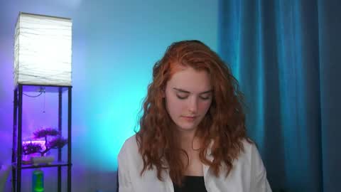 Snapshot of foxy_cute4you chatting on April 15, 2026, 7:58 pm Eva online show from April 15, 2026, 7:58 pm