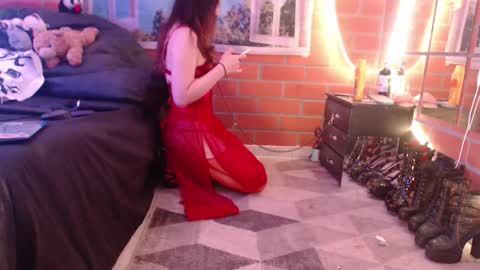 Snapshot of foxy_pet2 chatting on September 27, 2025, 11:32 pm my name is Sofhia but you can call me any name you like Sir online show from September 27, 2025, 11:32 pm