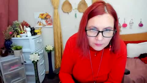 Snapshot of foxydesiree chatting on December 10, 2024, 3:33 pm foxydesiree online show from December 10, 2024, 3:33 pm