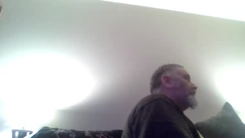 foxyfang online show from September 28, 2025, 2:17 am