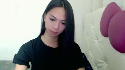Snapshot of foxylicious_danielax chatting on November 15, 2025, 1:47 am Daniela online show from November 15, 2025, 1:47 am