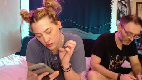 Mallory Koxx online show from May 22, 2026, 7:48 am