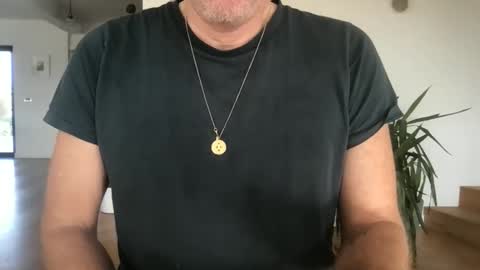 foxysausage online show from February 7, 2026, 11:03 am