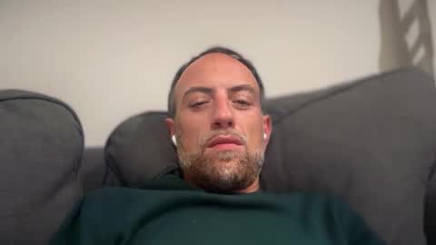 fra___ online show from November 17, 2025, 11:32 pm