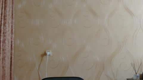 frame_tamer888 online show from July 3, 2026, 7:53 pm