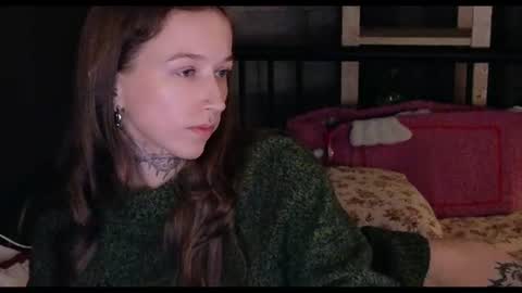 fran_bow online show from July 27, 2026, 11:12 pm