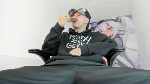 Fran online show from November 21, 2025, 4:22 am