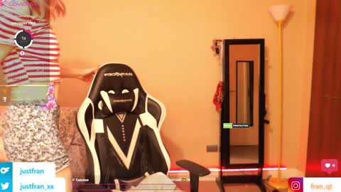 Fran  online show from January 24, 2025, 4:39 pm