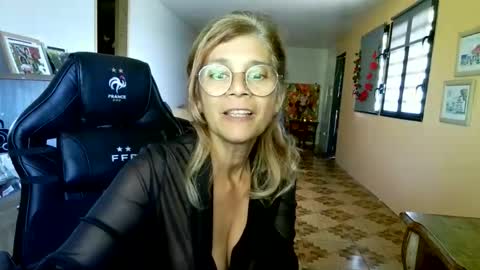 francelune online show from March 31, 2026, 7:31 am