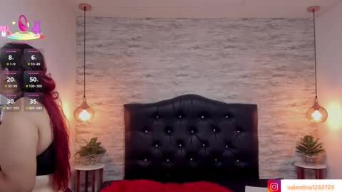          online show from October 19, 2025, 3:45 pm