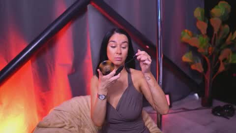 francescadante online show from March 20, 2026, 6:51 am