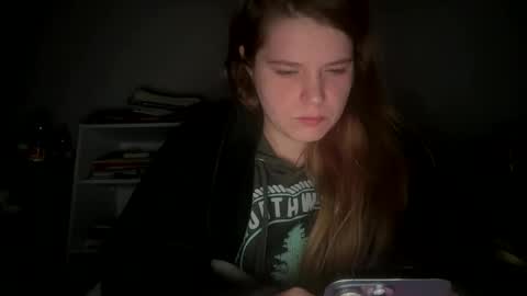 francescafey online show from November 7, 2025, 9:31 am