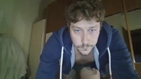 Snapshot of francesco_831115 chatting on October 13, 2025, 5:46 pm francesco_831115 online show from October 13, 2025, 5:46 pm