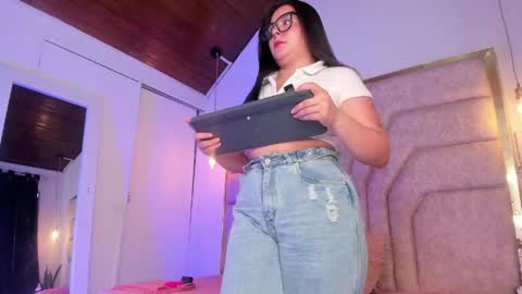 Snapshot of francheska121 chatting on June 2, 2026, 6:54 pm francheska121 online show from June 2, 2026, 6:54 pm