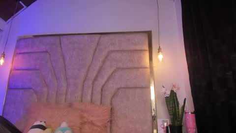 Snapshot of francheska121 chatting on July 16, 2026, 6:25 pm francheska121 online show from July 16, 2026, 6:25 pm