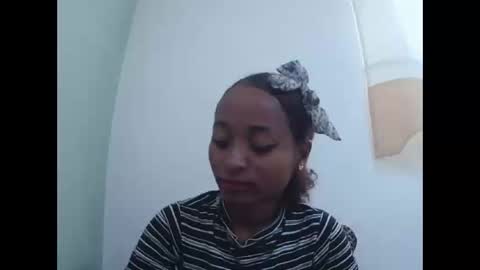 francine925426 online show from May 22, 2026, 4:41 am