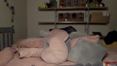 Francis Digby online show from December 4, 2024, 11:57 pm