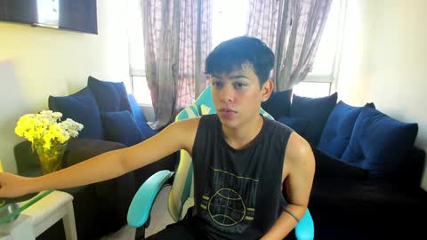 Snapshot of franco_rizzo01 chatting on January 4, 2025, 8:27 pm frank online show from January 4, 2025, 8:27 pm