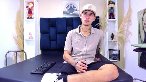 Snapshot of franco_roux chatting on February 19, 2026, 11:28 am Franco online show from February 19, 2026, 11:28 am