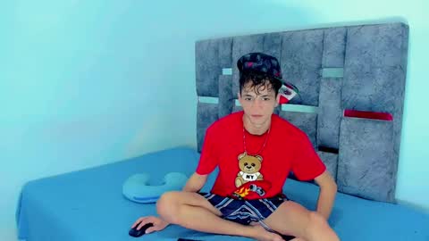 Snapshot of franco_taylor chatting on January 11, 2025, 12:07 pm Franco taylor online show from January 11, 2025, 12:07 pm