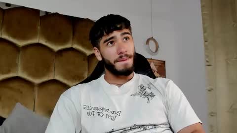Snapshot of francobanderas1 chatting on July 3, 2026, 3:24 am FRANCO online show from July 3, 2026, 3:24 am