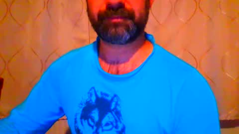 Snapshot of frank84848 chatting on May 27, 2026, 8:39 pm Frank online show from May 27, 2026, 8:39 pm
