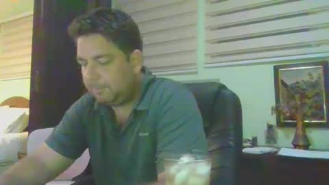 frankorican online show from October 21, 2025, 12:44 am