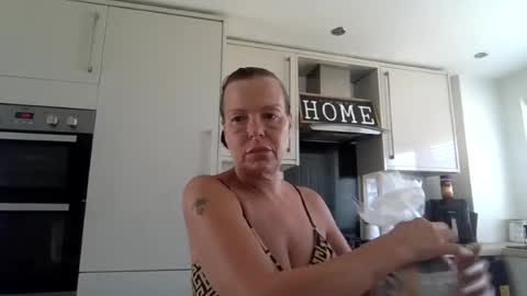frankyessex online show from July 26, 2026, 12:12 pm