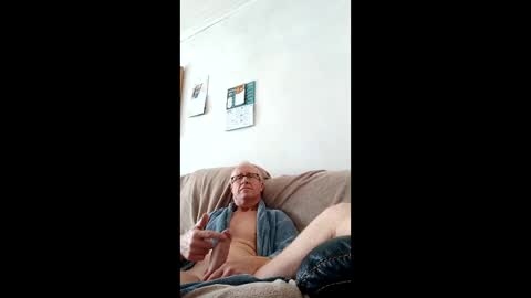 Snapshot of franskyi chatting on January 8, 2026, 9:11 am franskyi online show from January 8, 2026, 9:11 am