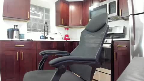 Snapshot of franyelis_latinhot chatting on July 31, 2026, 1:38 am franyelis_latinhot online show from July 31, 2026, 1:38 am