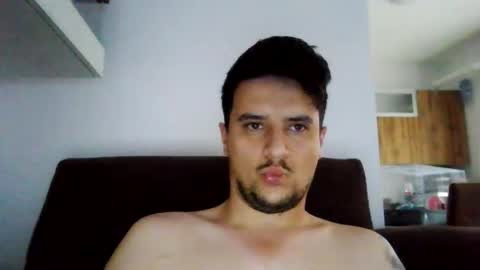 Snapshot of fraromeo2 chatting on April 10, 2026, 7:02 am fraromeo2 online show from April 10, 2026, 7:02 am