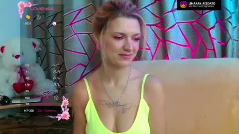 Snapshot of frashpie chatting on December 1, 2024, 4:29 pm FrashPie online show from December 1, 2024, 4:29 pm