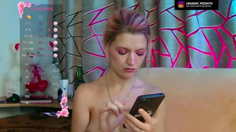 Snapshot of frashpie chatting on December 2, 2024, 3:15 am FrashPie online show from December 2, 2024, 3:15 am